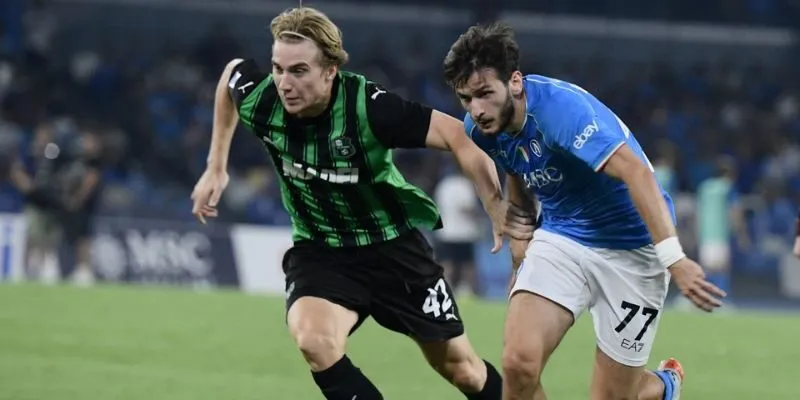 Đội hình của 2 tuyển